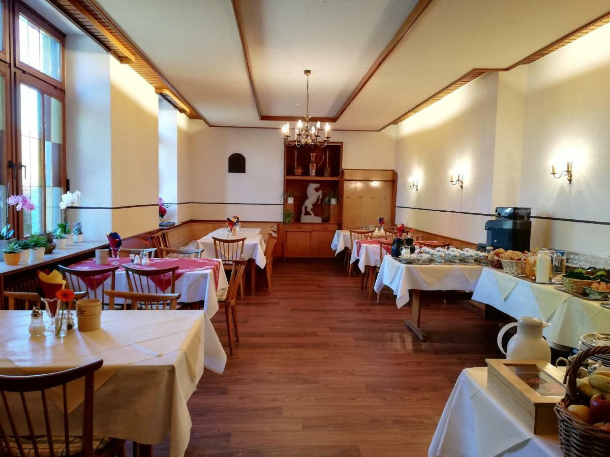 Gaestehaus Roessle Rötenbach Exteriör bild